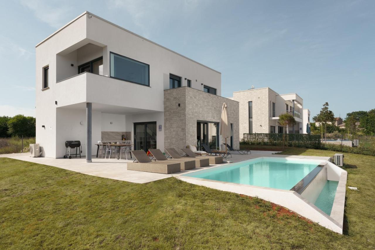 Sea View Villa Cala Royal Krnica Dış mekan fotoğraf