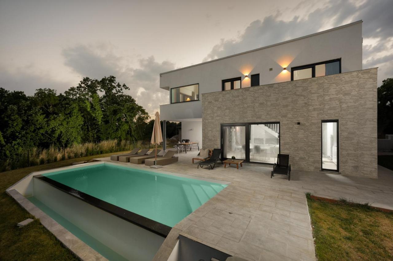 Sea View Villa Cala Royal Krnica Dış mekan fotoğraf